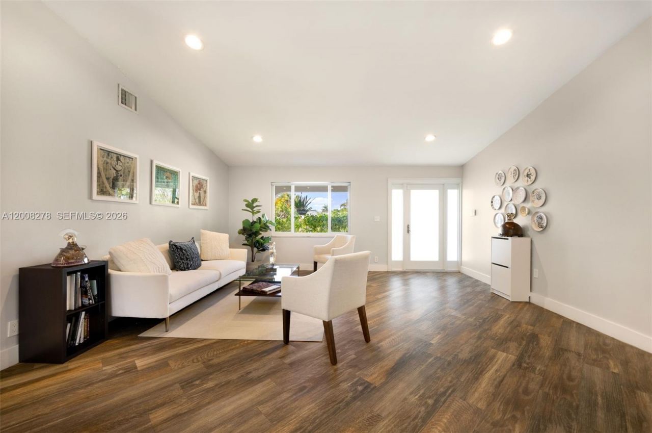 7970 SW 198th St, Cutler Bay, FL 33189 Photo