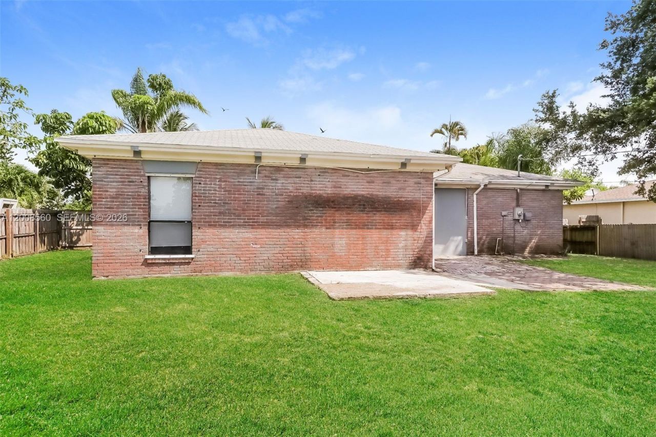 438 SE Streamlet Ave, Port Saint Lucie, FL 34983 Photo