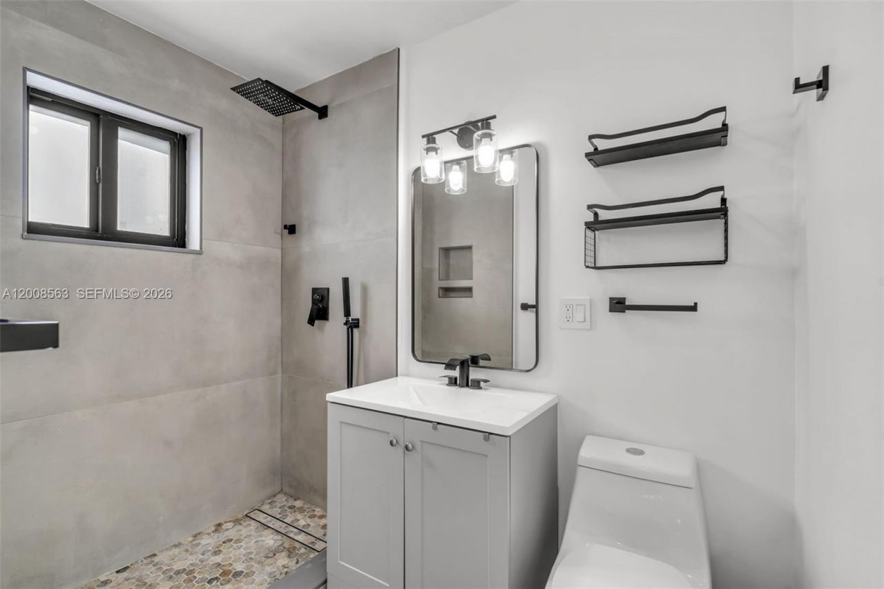 8773 SW 36th St , Unit -, Miami, FL 33165 Photo