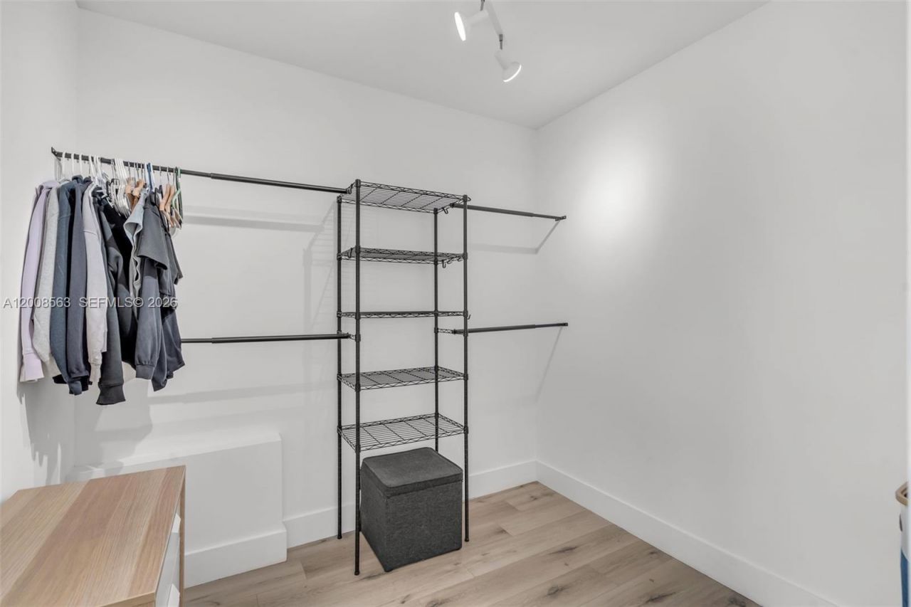 8773 SW 36th St , Unit -, Miami, FL 33165 Photo