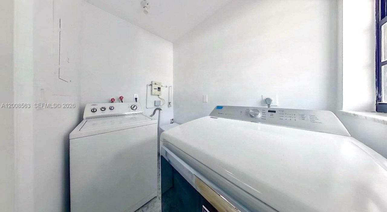 8773 SW 36th St , Unit -, Miami, FL 33165 Photo