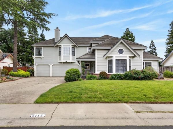 5112 Laguna Woods Dr, Elk Grove, CA 95758