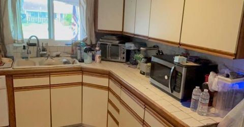 9125 Cecile Way, Sacramento, CA 95826 Photo