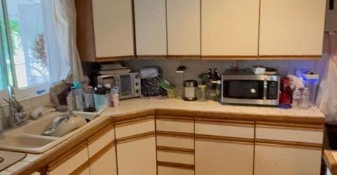 9125 Cecile Way, Sacramento, CA 95826 Photo