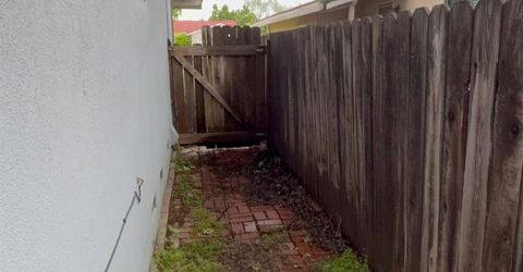 9125 Cecile Way, Sacramento, CA 95826 Photo