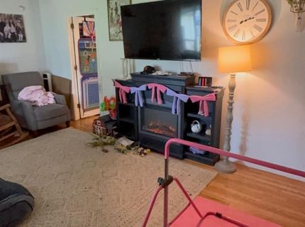 9125 Cecile Way, Sacramento, CA 95826 Photo