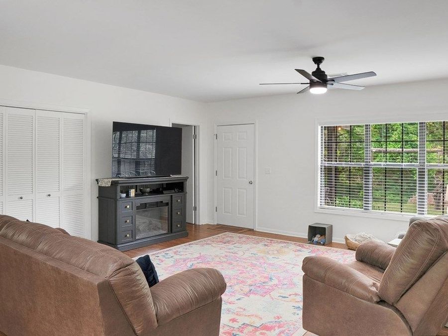 Property Image 44
