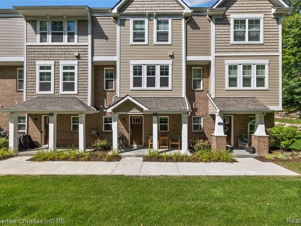 224 Sean Street, Brighton, MI 48116