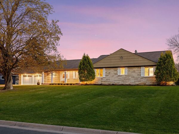 6233 Knoll Drive, Edina, MN 55436