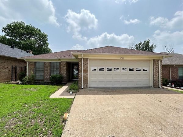 1756 Red Oak Circle, Sulphur Springs, TX 75482