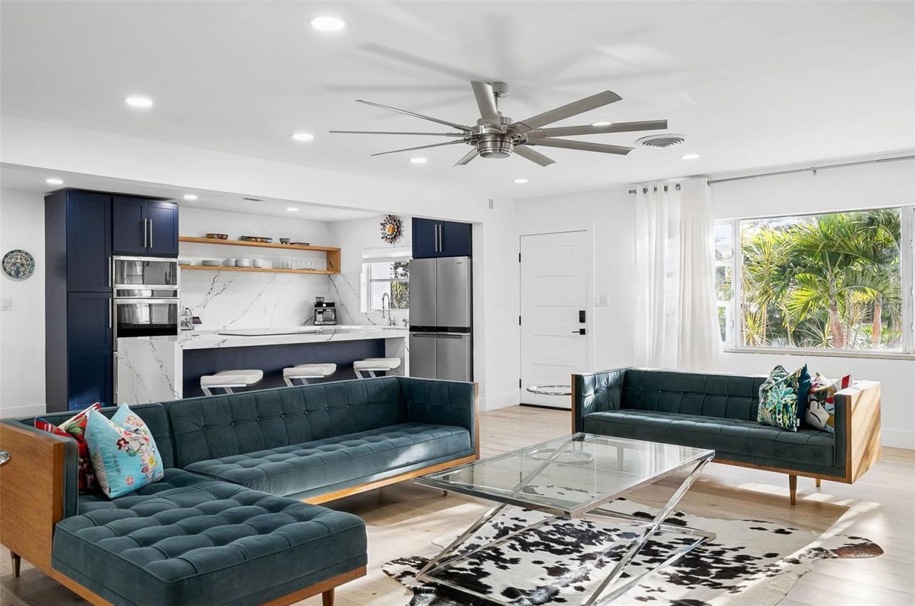 703 Whitfield Avenue, Sarasota, FL 34243 Photo