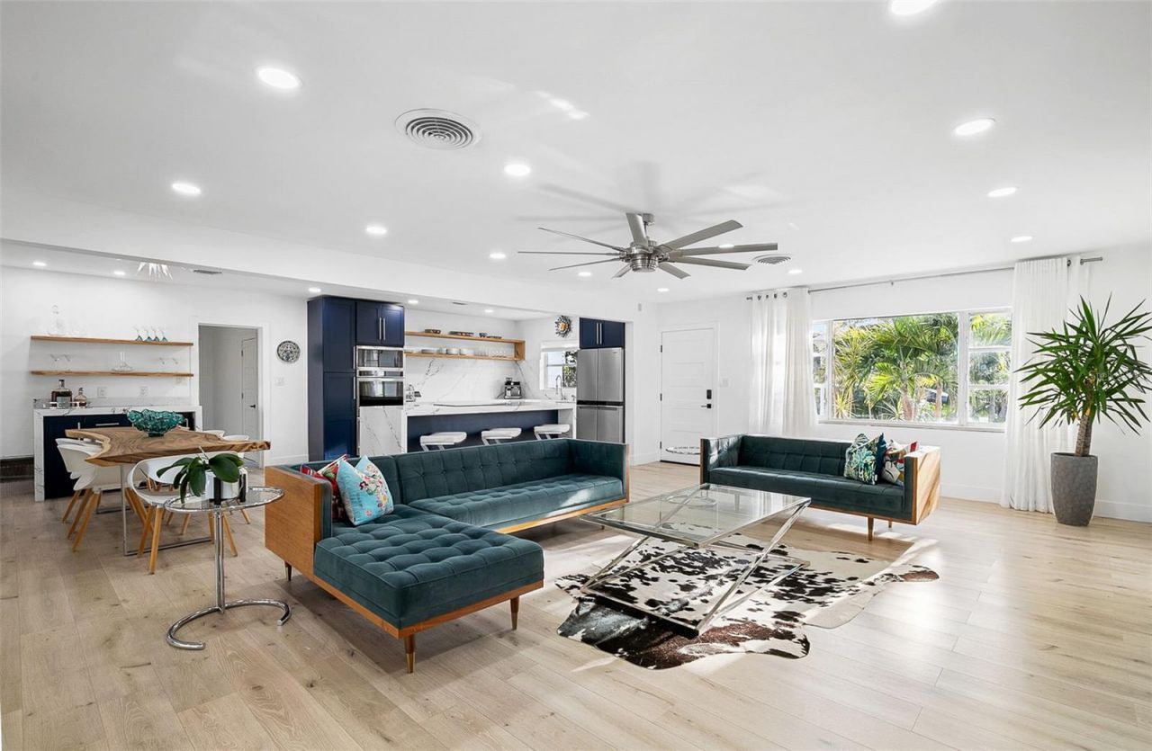 703 Whitfield Avenue, Sarasota, FL 34243 Photo