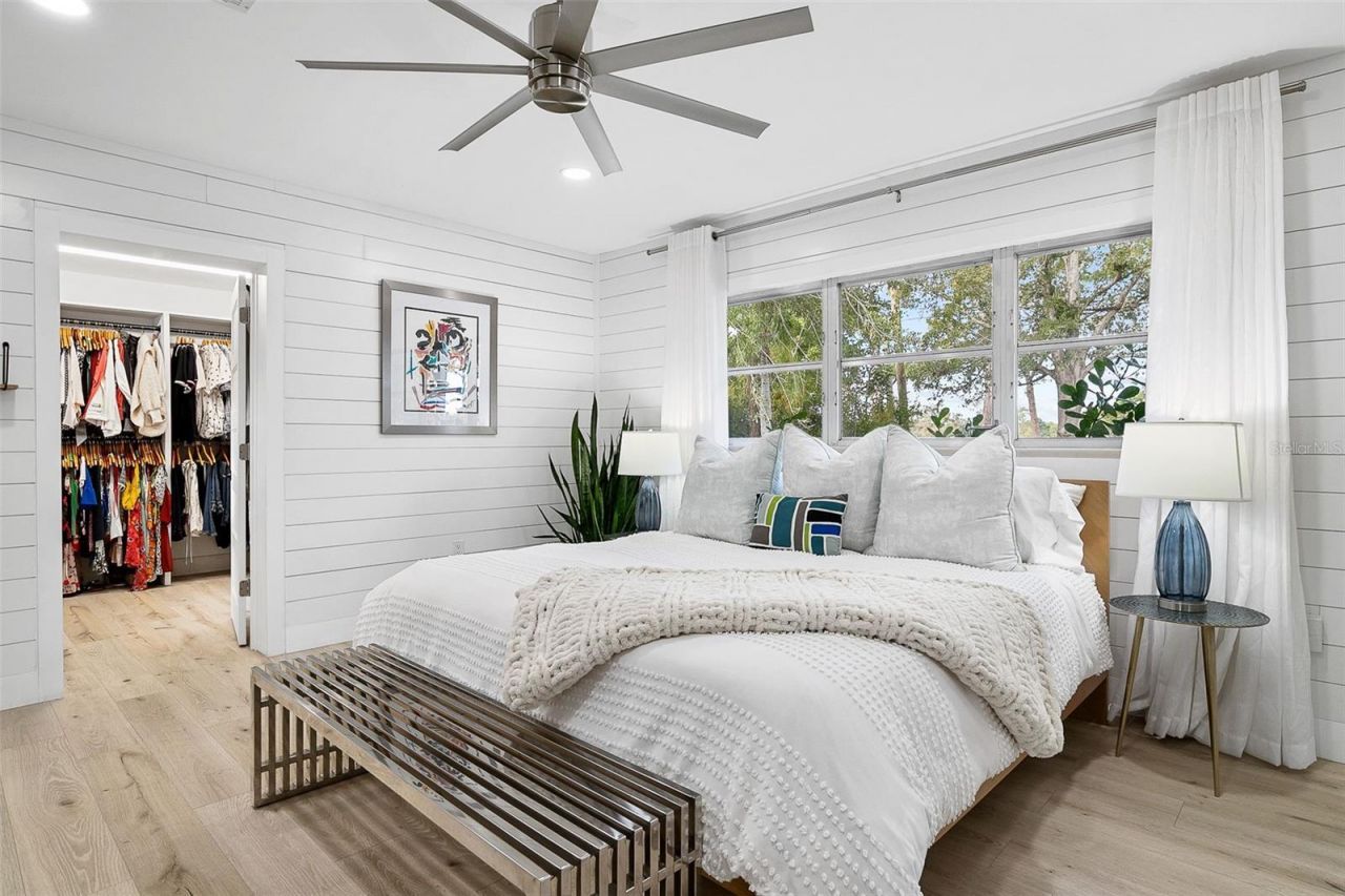 703 Whitfield Avenue, Sarasota, FL 34243 Photo