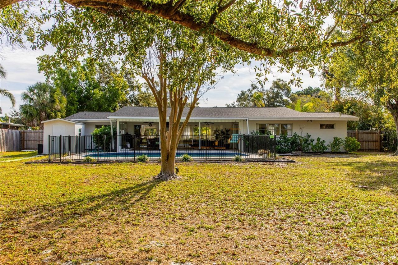 703 Whitfield Avenue, Sarasota, FL 34243 Photo