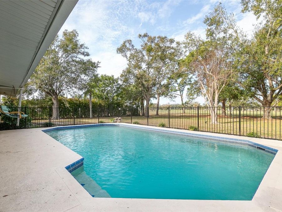 Property Image 64
