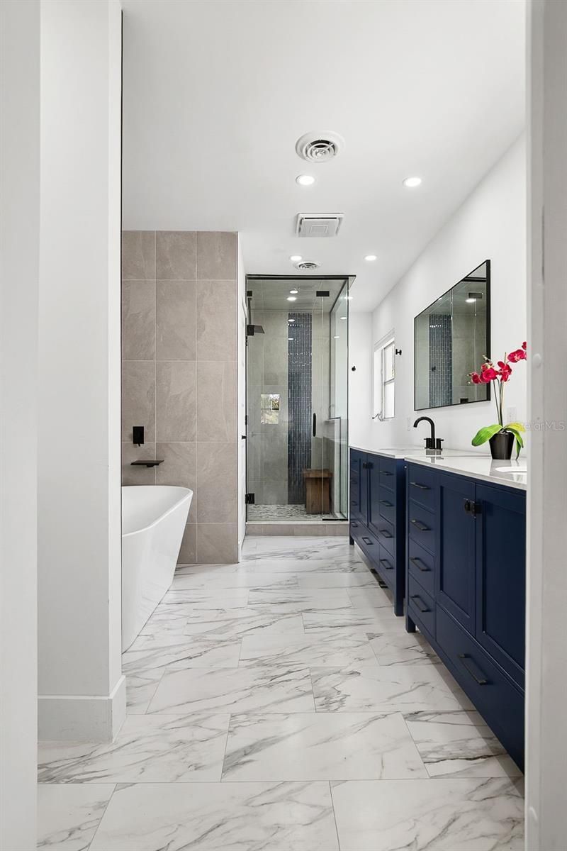 703 Whitfield Avenue, Sarasota, FL 34243 Photo