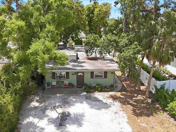 1824 WEBBER STREET , SARASOTA, FL 34239