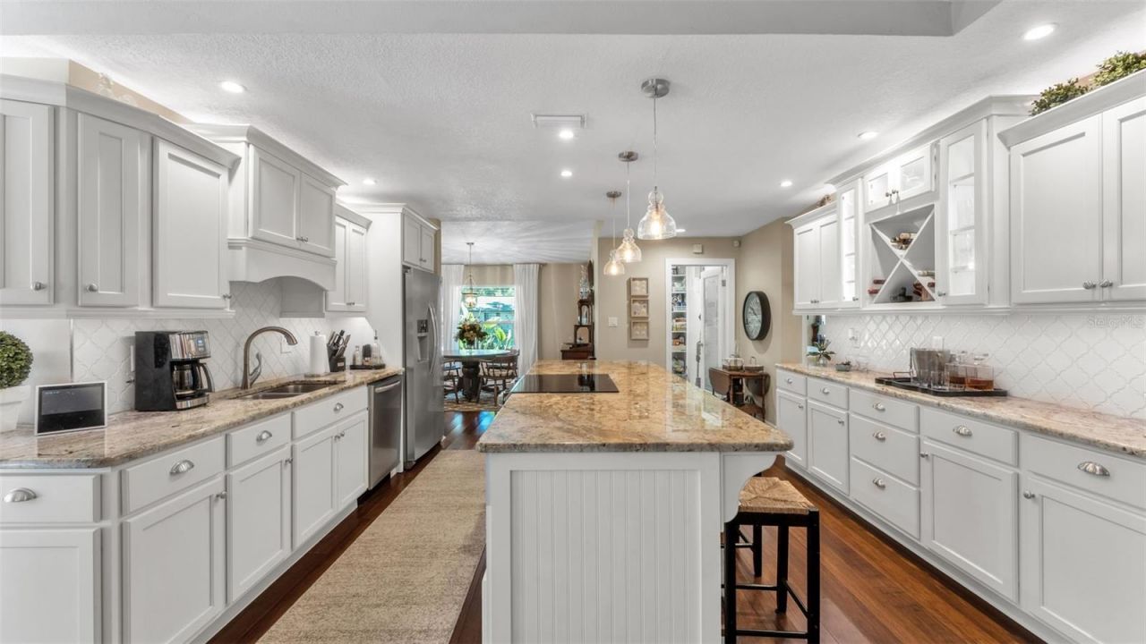 906 Crestview Drive, Auburndale, FL 33823 Photo