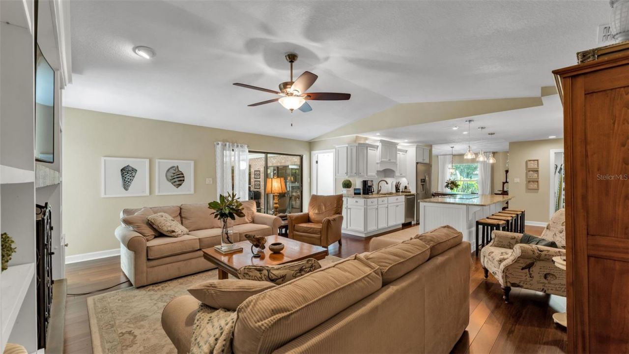 906 Crestview Drive, Auburndale, FL 33823 Photo
