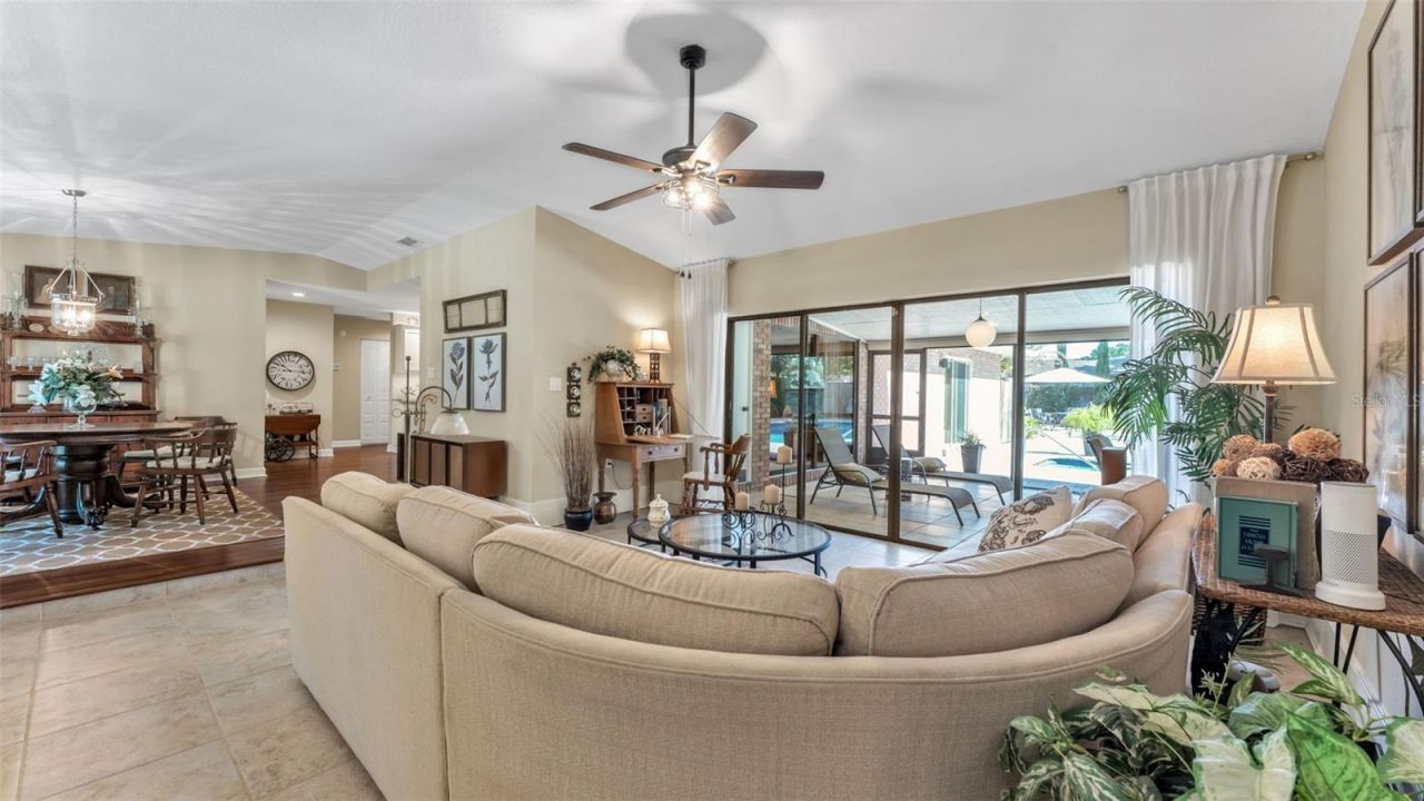 906 Crestview Drive, Auburndale, FL 33823 Photo