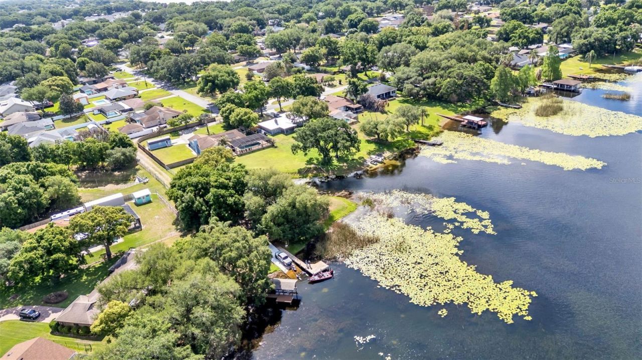 906 Crestview Drive, Auburndale, FL 33823 Photo