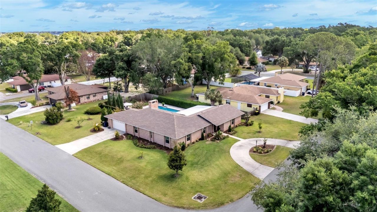 906 Crestview Drive, Auburndale, FL 33823 Photo