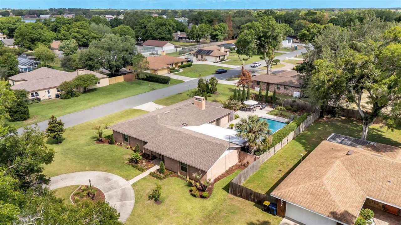 906 Crestview Drive, Auburndale, FL 33823 Photo