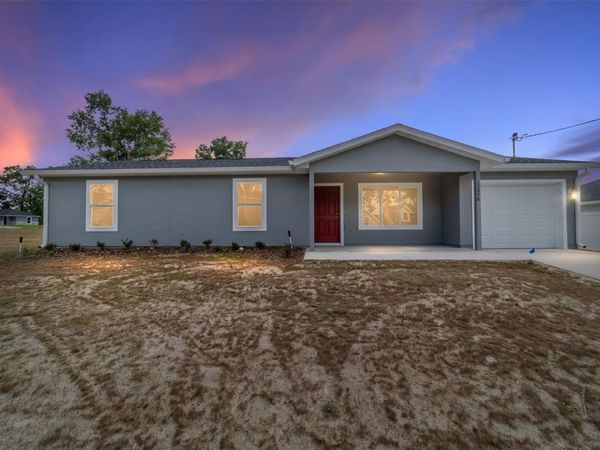 13078 NE 7TH LOOP , SILVER SPRINGS, FL 34488