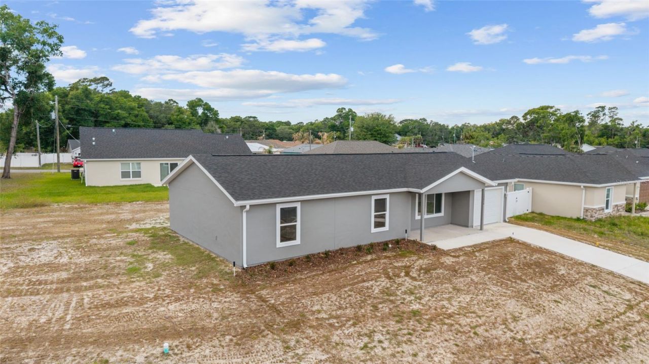13078 NE 7th Loop, Silver Springs, FL 34488 Photo