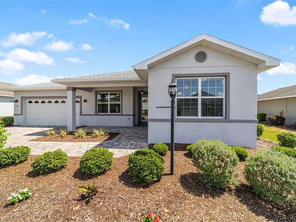 8797 SW 103RD CIRCLE , OCALA, FL 34481