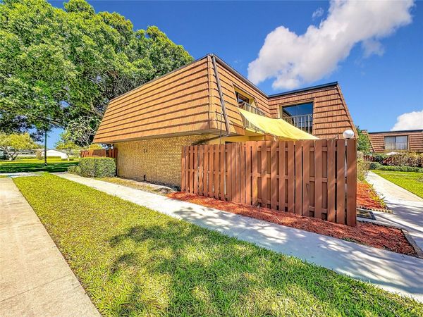 1458 N LAWNWOOD CIRCLE , Unit 24A, FORT PIERCE, FL 34950