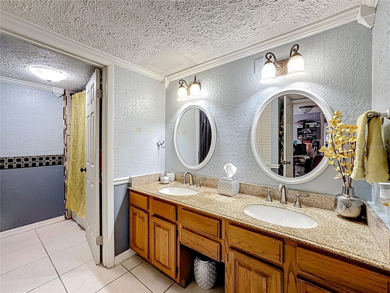 1458 N Lawnwood Circle , Unit 24A, Fort Pierce, FL 34950 Photo