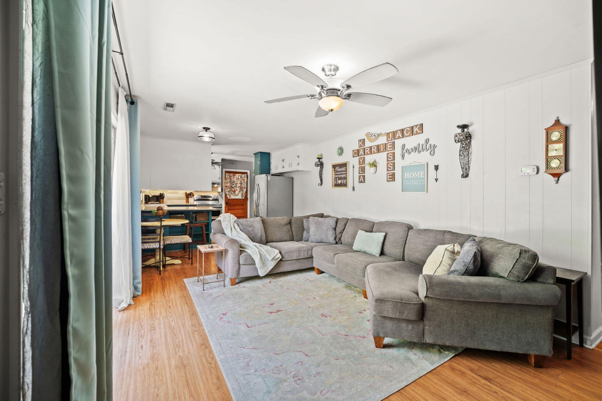 2203 Glendale Drive Photo 6