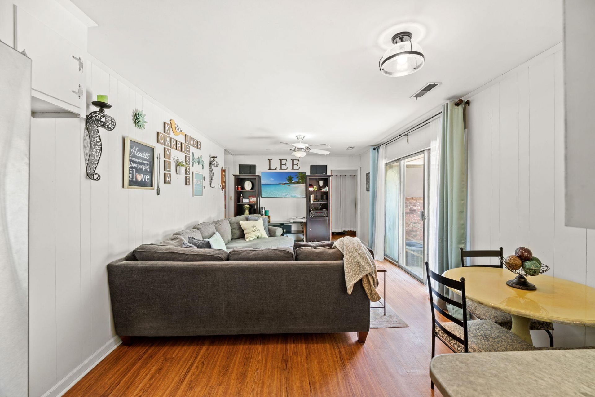 2203 Glendale Drive Photo 9