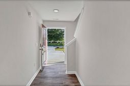 828 Gatestone Lane photo 4