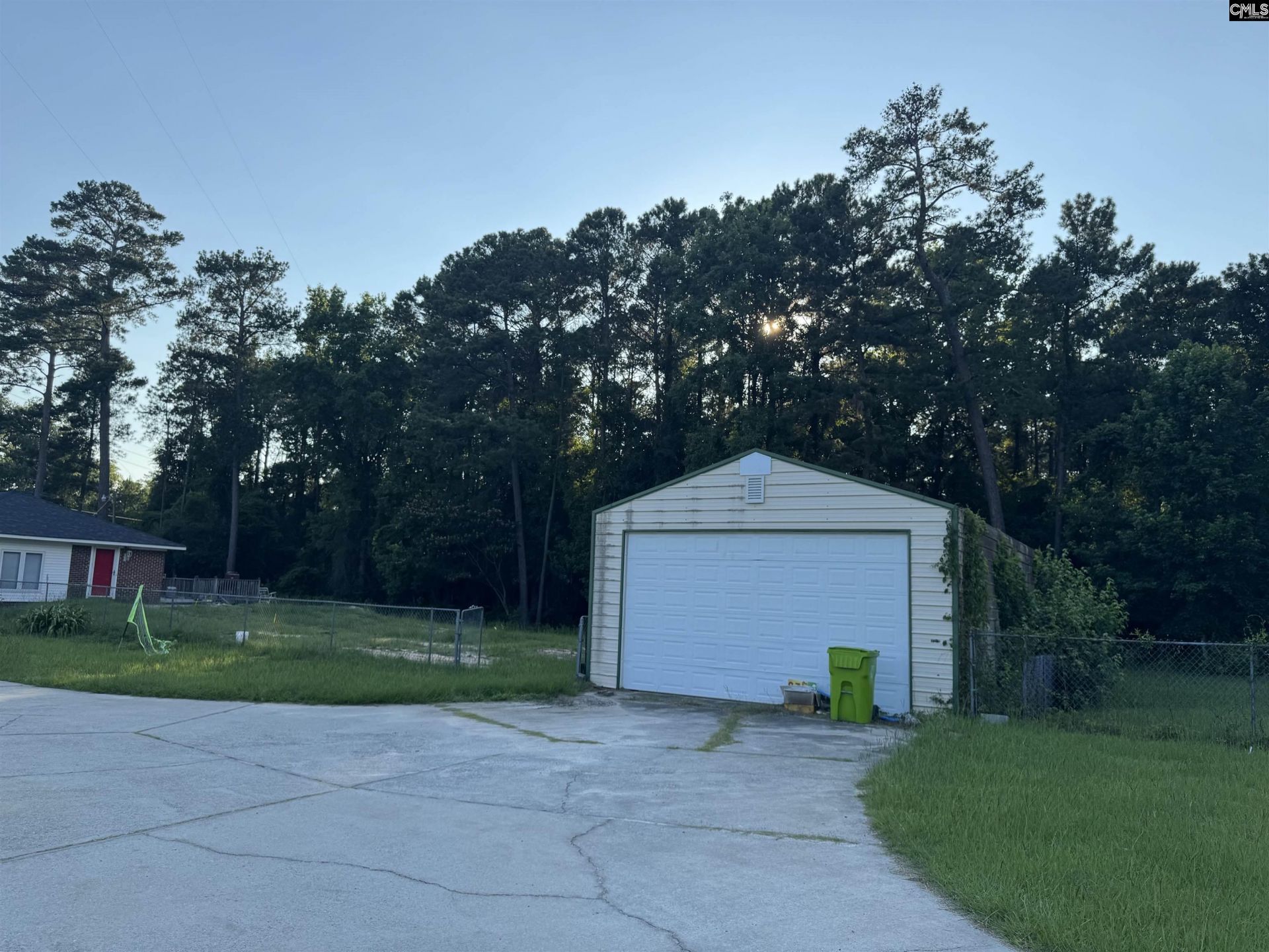 3409 Hard Scrabble Road  Photo 7