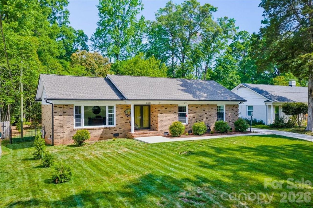 6701 Ronda Avenue, Charlotte, NC 28211 Main Photo