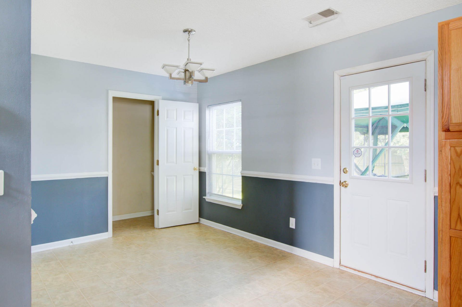 222 Maypop Drive Photo 4
