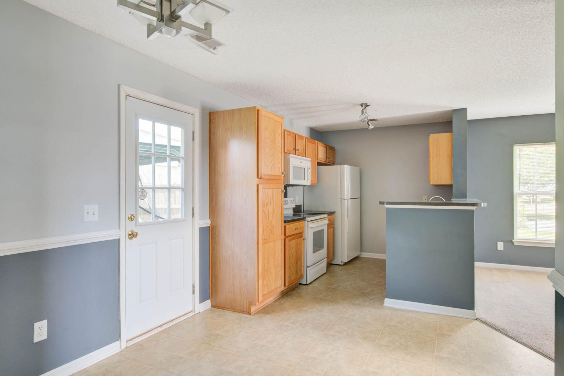 222 Maypop Drive Photo 5