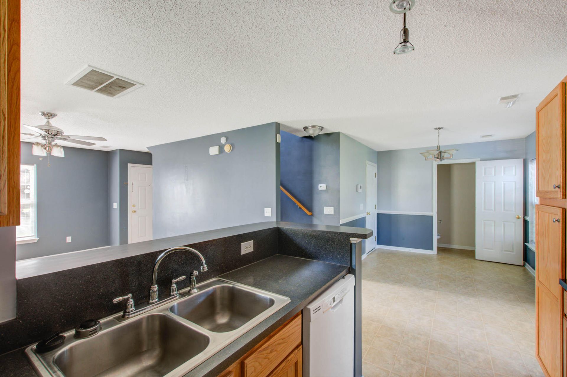 222 Maypop Drive Photo 7