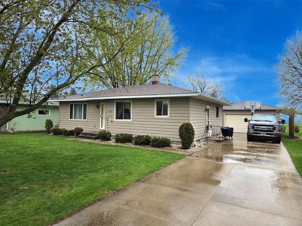 426 WILDWOOD COURT, Marshfield, WI 54449