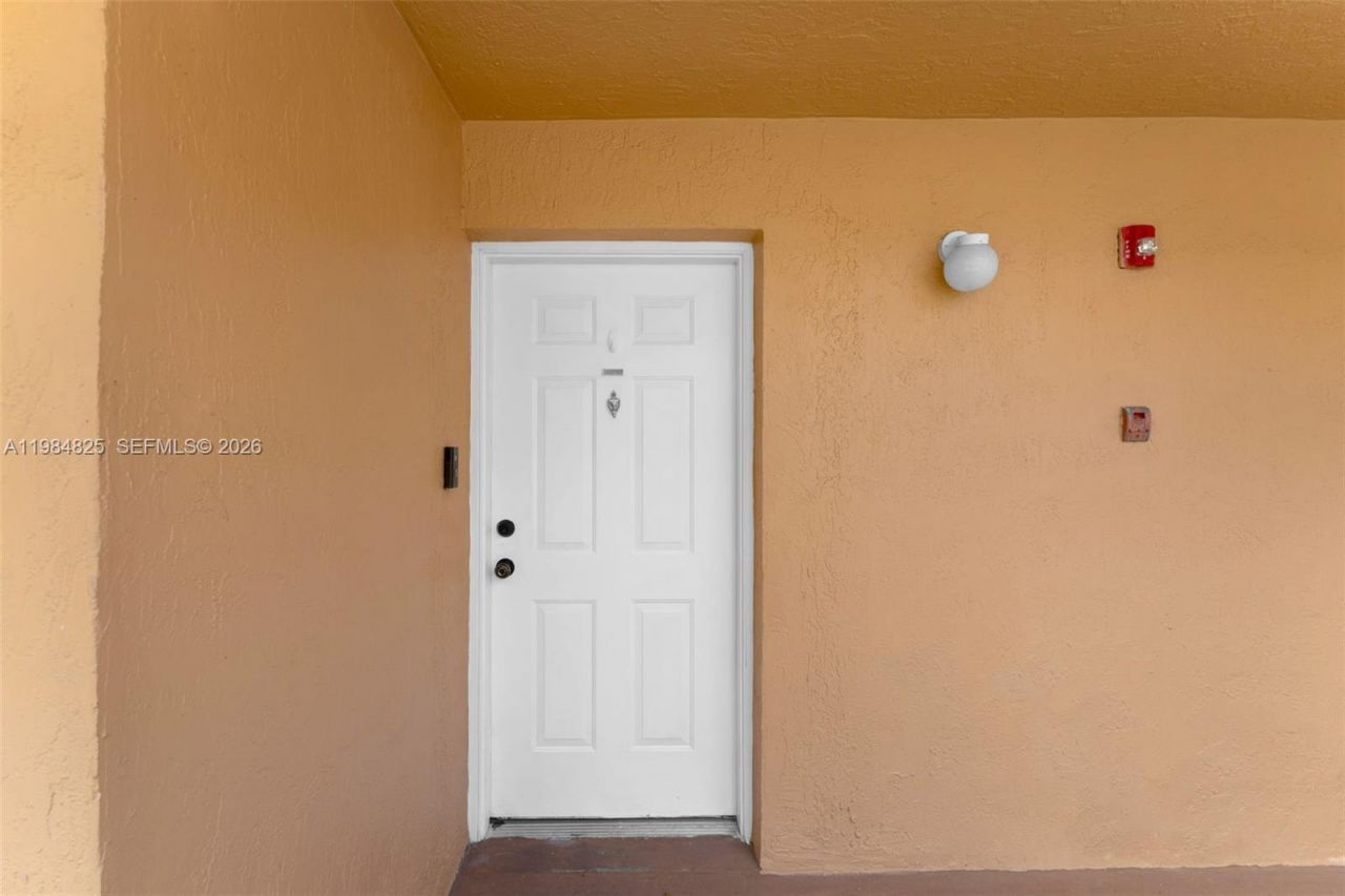 14907 SW 80th St , Unit 115, Miami, FL 33193 Photo