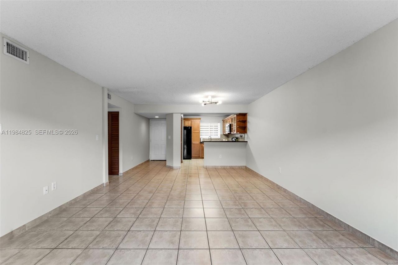 14907 SW 80th St, Unit 115, Miami, FL 33193 Photo