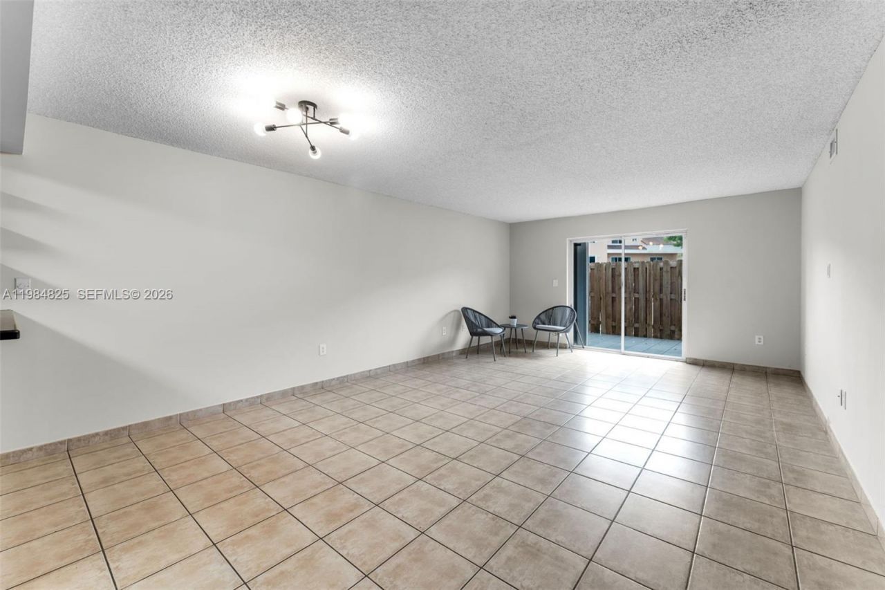14907 SW 80th St, Unit 115, Miami, FL 33193 Photo