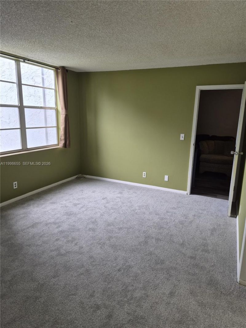 1402 NW 80th Ave , Unit 205, Margate, FL 33063 Photo