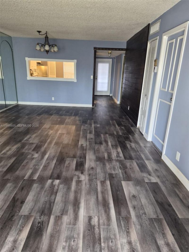 1402 NW 80th Ave , Unit 205, Margate, FL 33063 Photo