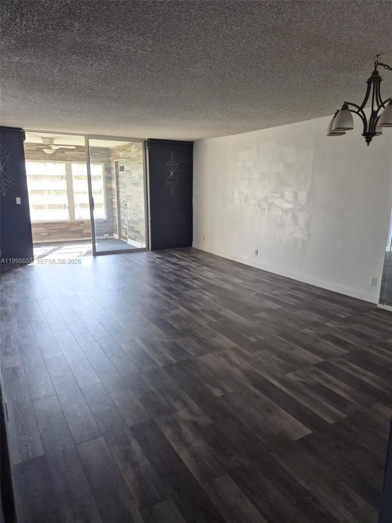 1402 NW 80th Ave , Unit 205, Margate, FL 33063 Photo
