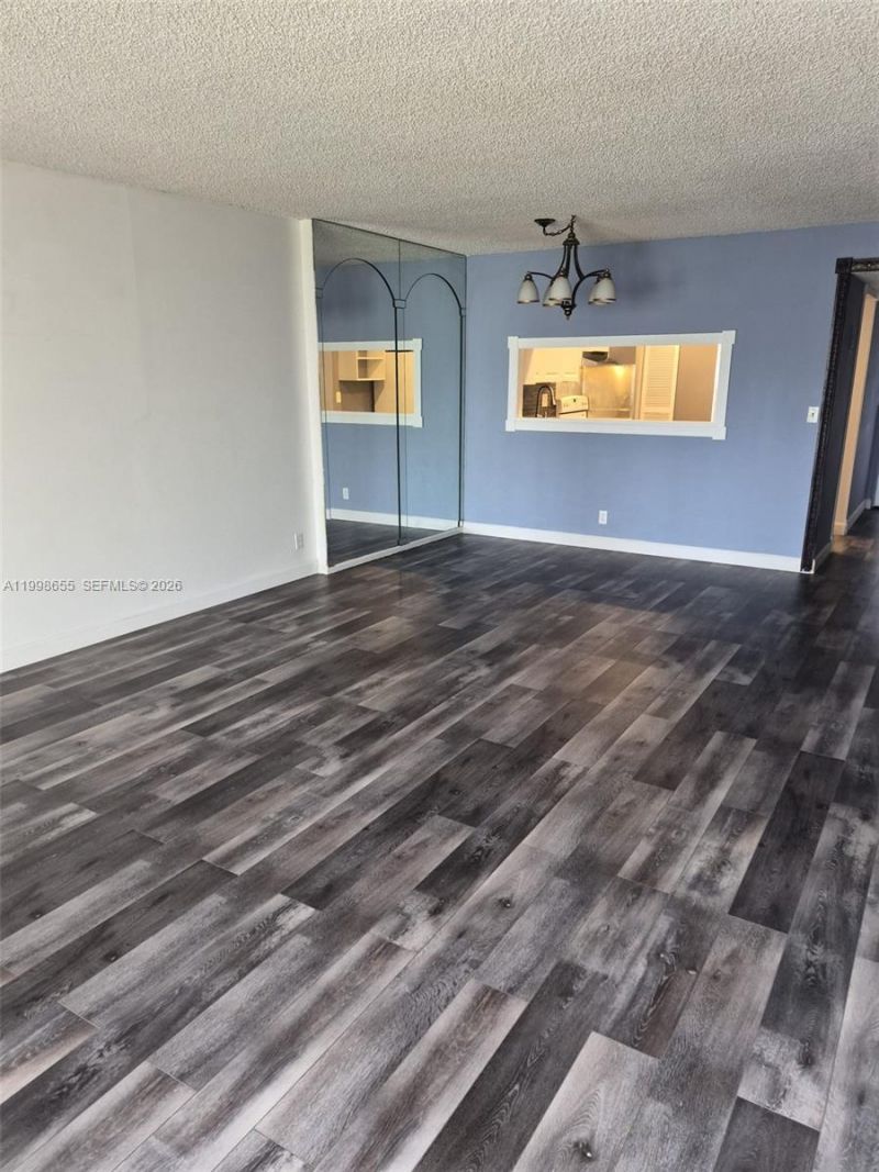1402 NW 80th Ave , Unit 205, Margate, FL 33063 Photo