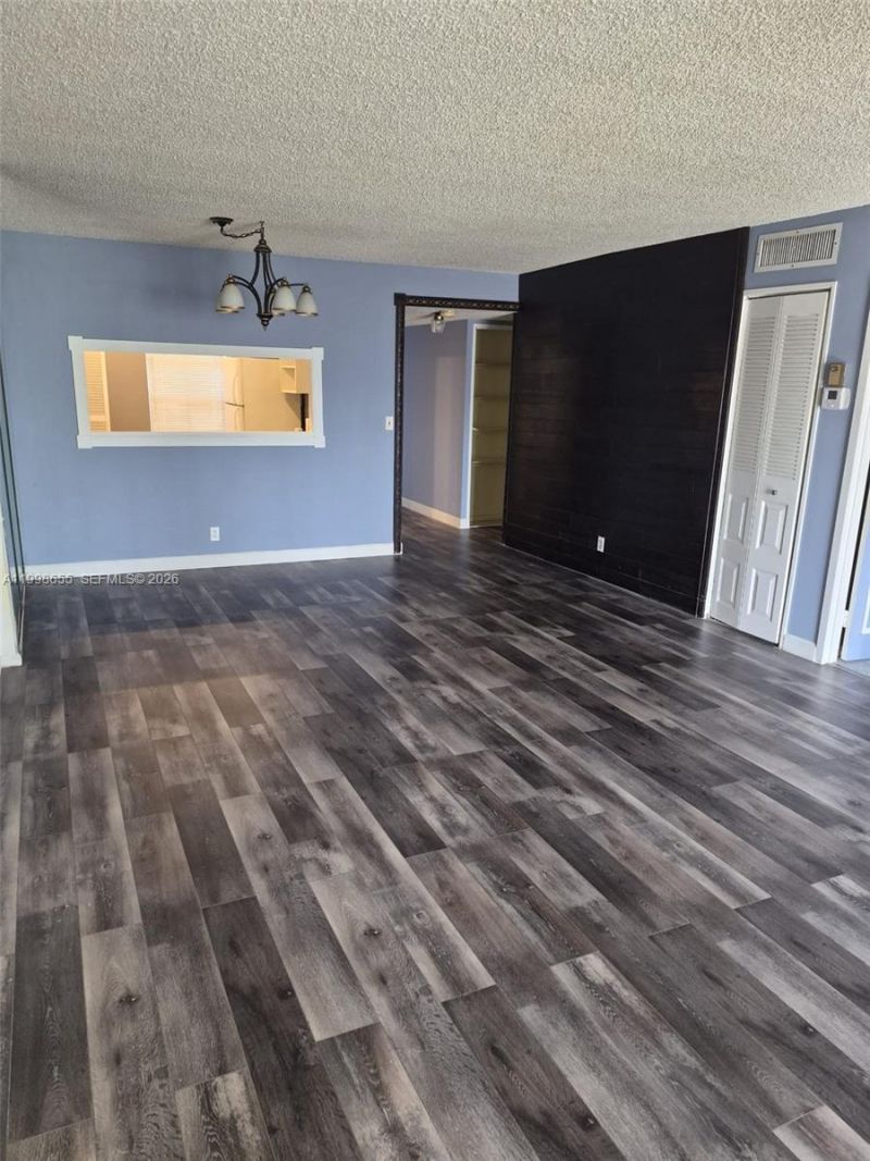1402 NW 80th Ave , Unit 205, Margate, FL 33063 Photo