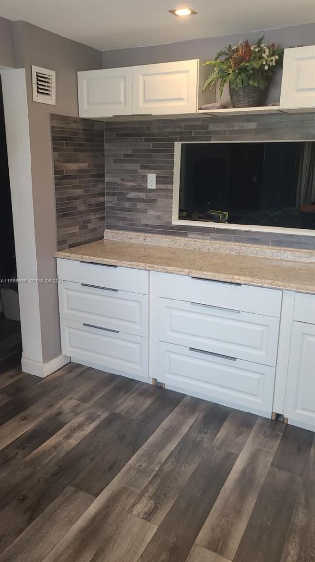 1402 NW 80th Ave , Unit 205, Margate, FL 33063 Photo